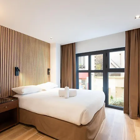 Aparthotel Les Hcr 4*