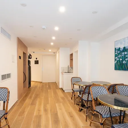 Aparthotel Les Hcr 4*