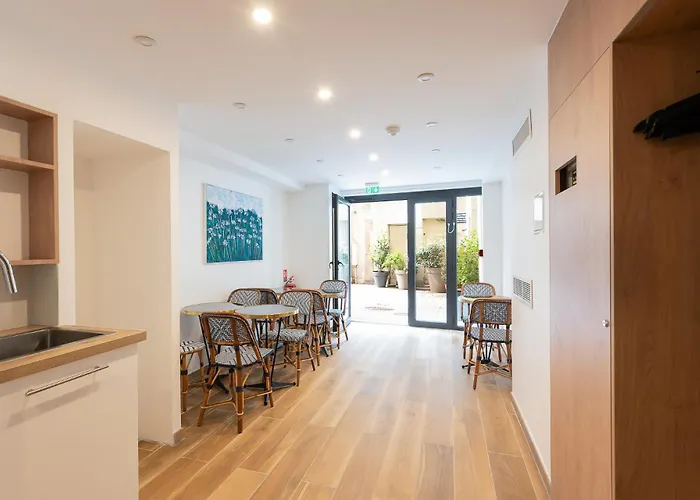 Les Hcr Aparthotel Paris