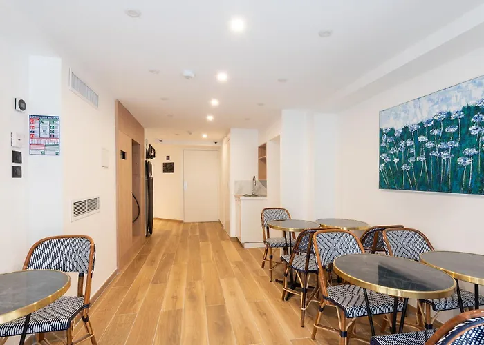 Aparthotel Les Hcr 4*