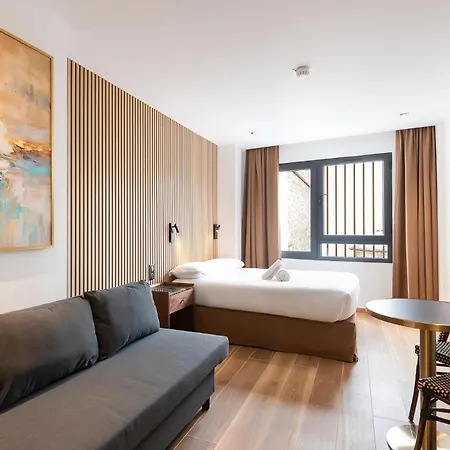 Aparthotel Les Hcr 4*