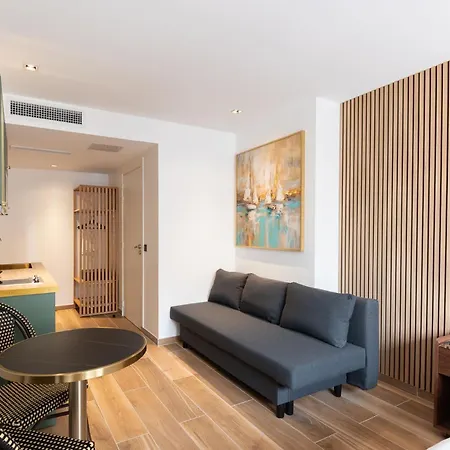 Les Hcr 4* Parigi